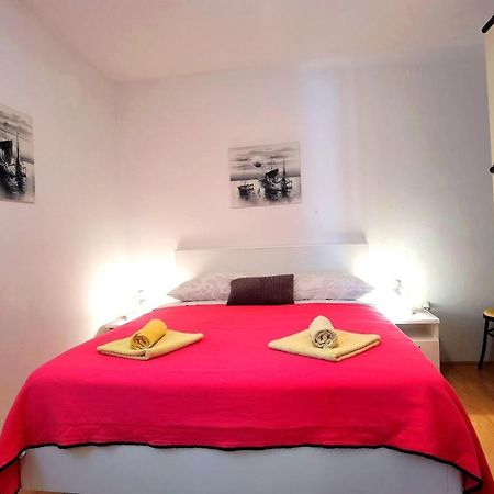 Apartments & Rooms Milena Водице Экстерьер фото