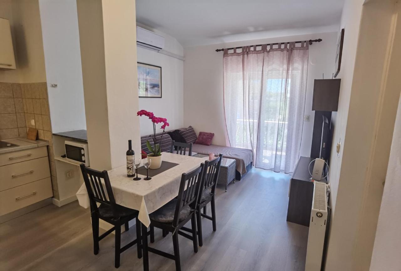 Apartments & Rooms Milena Водице Экстерьер фото