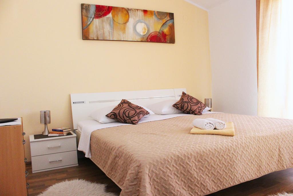 Apartments & Rooms Milena Водице Экстерьер фото