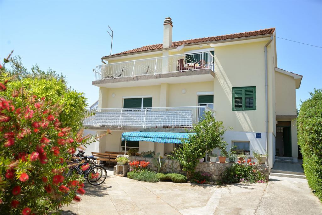 Apartments & Rooms Milena Водице Экстерьер фото