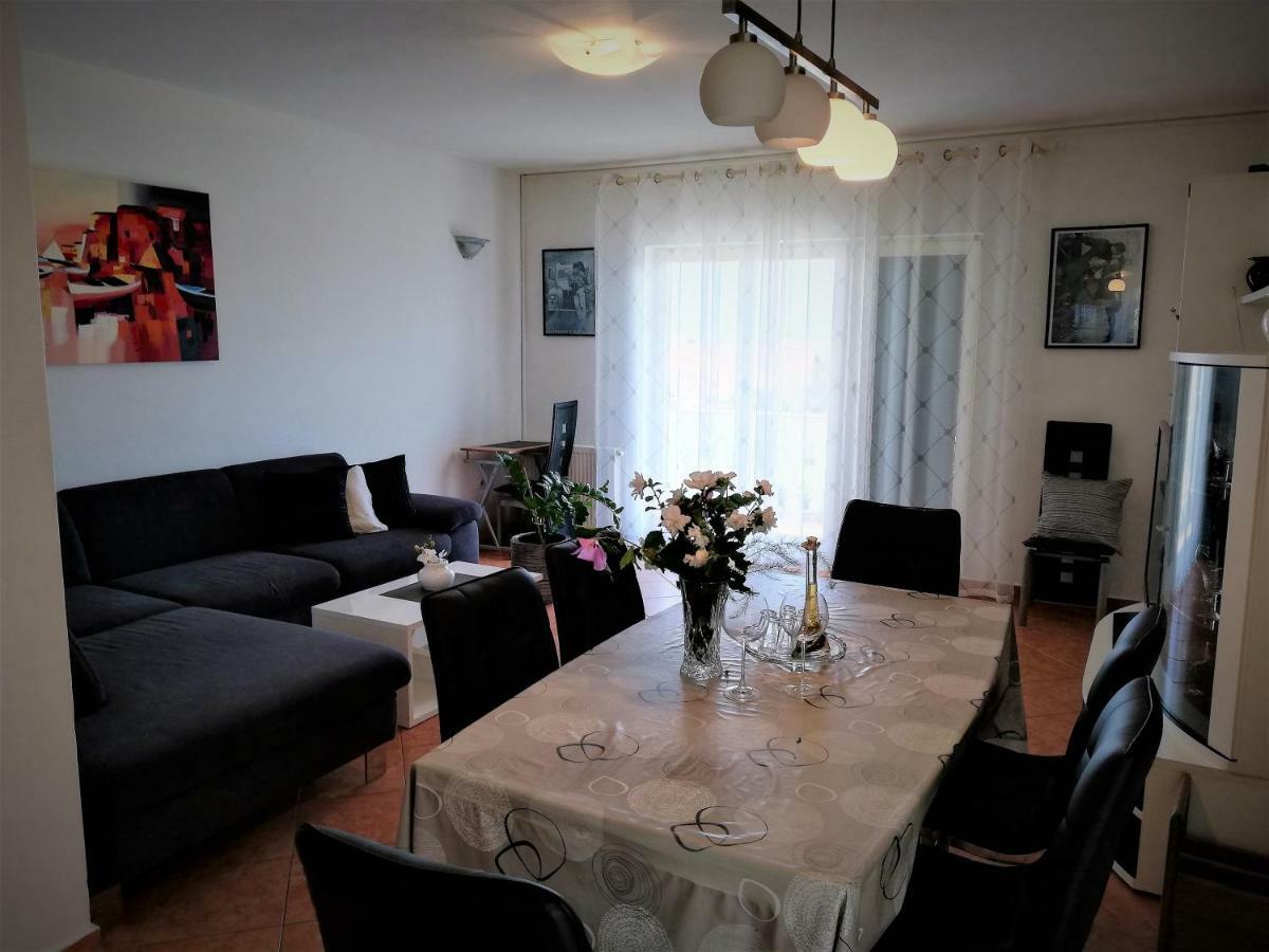 Apartments & Rooms Milena Водице Экстерьер фото