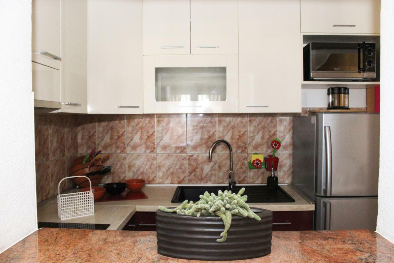Apartments & Rooms Milena Водице Экстерьер фото